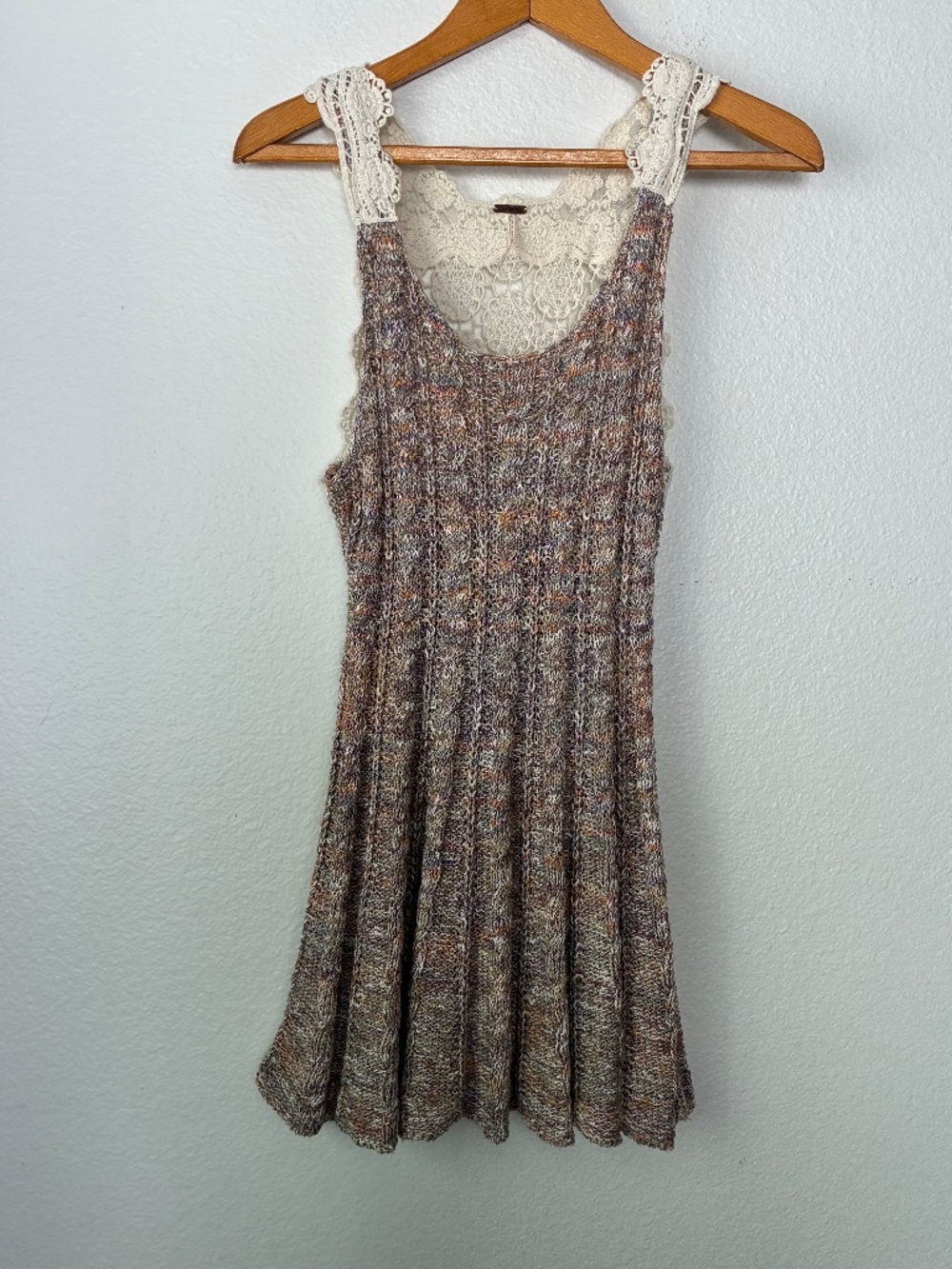 Free People Knit Crochet Long Tank Top Sweater sz Small Marled Boho
